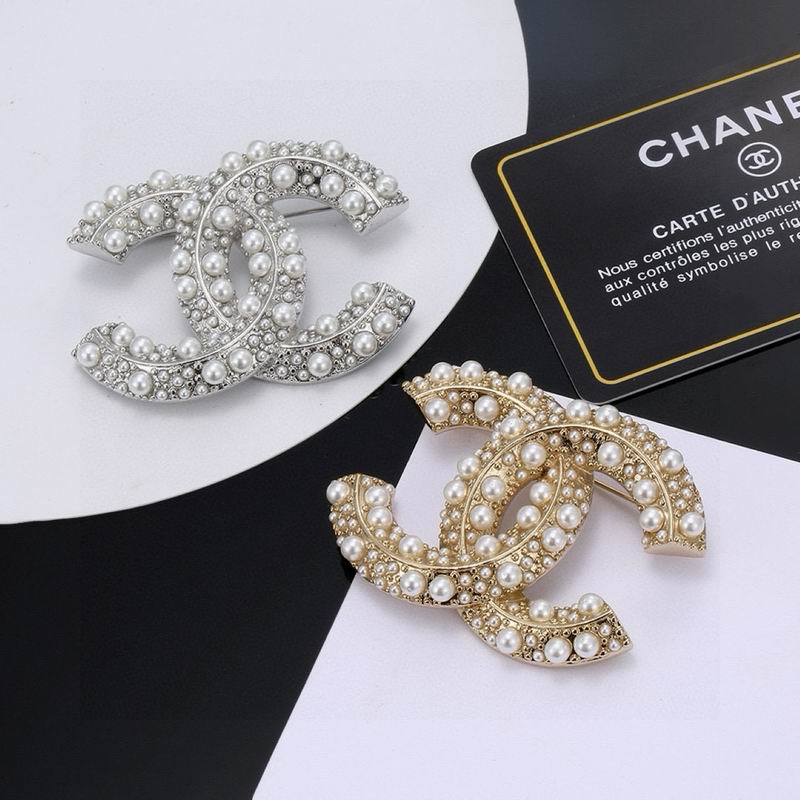 Chanel Brooch 05yxh08
